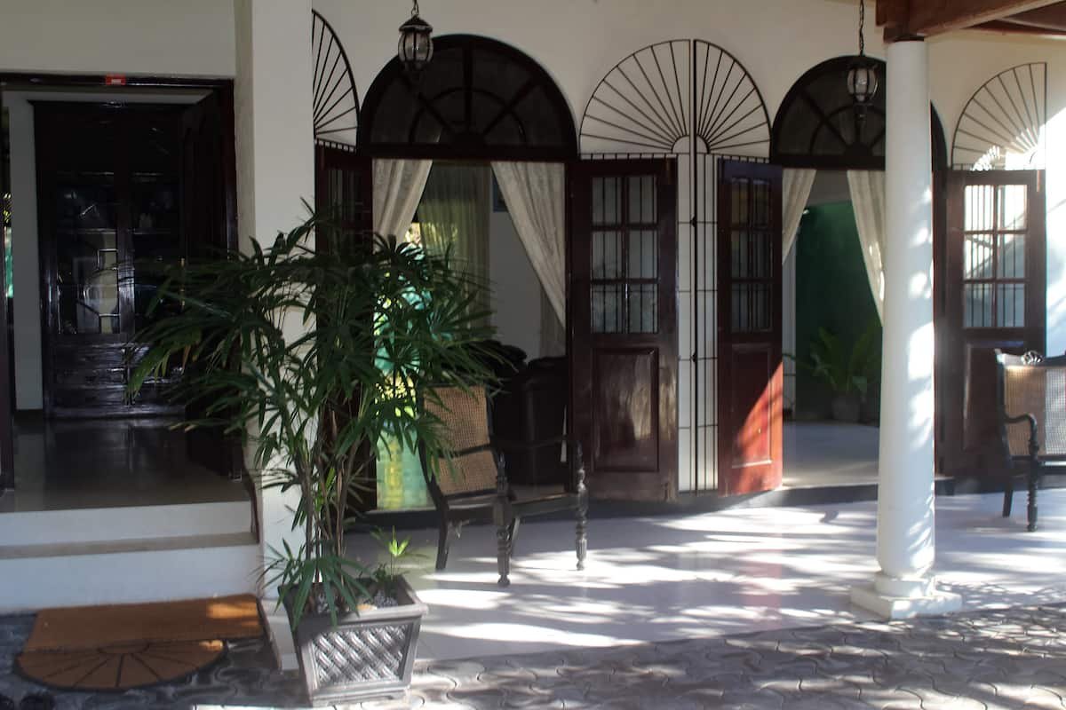 Garden and patio at Airport Gateway Residence